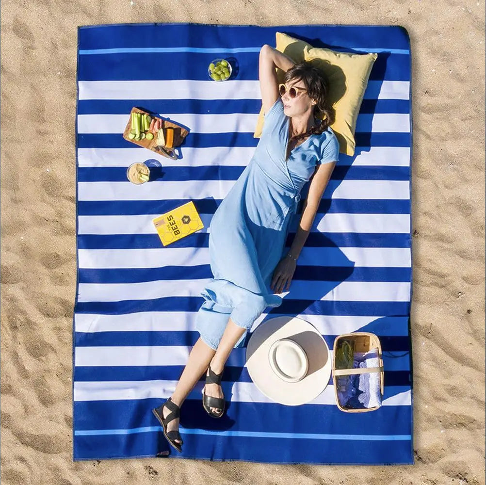 The Original Outdoor Beach Blanket - 5' x 6' Original Outdoor Blanket BeachStore Beach Gear > Beach Towels > Beach Blankets & Mats